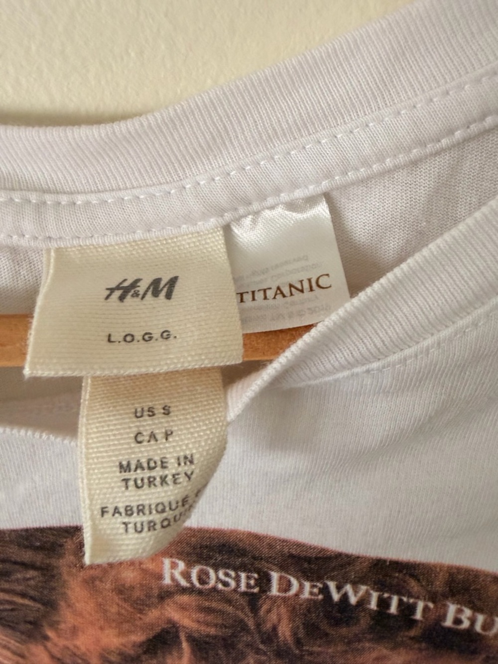H&M White Titanic Graphic Crewneck Tee - Picture 3 of 4